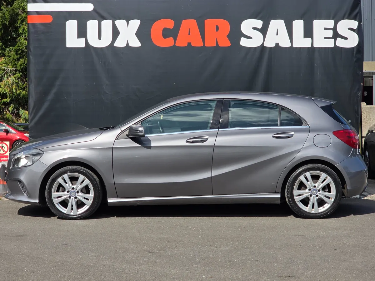 2016  Mercedes-Benz A180D URBAN ** LOW MILEAGE ** - Image 3