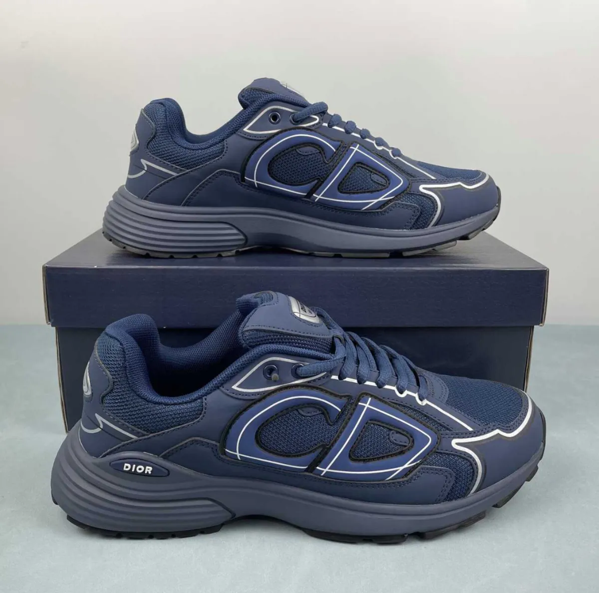 Dior b30’s - Image 4