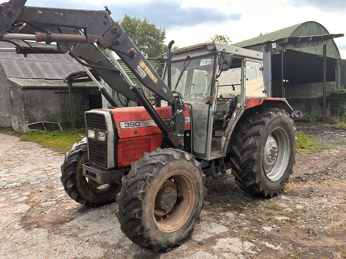 Massey Ferguson 390 - Image 1
