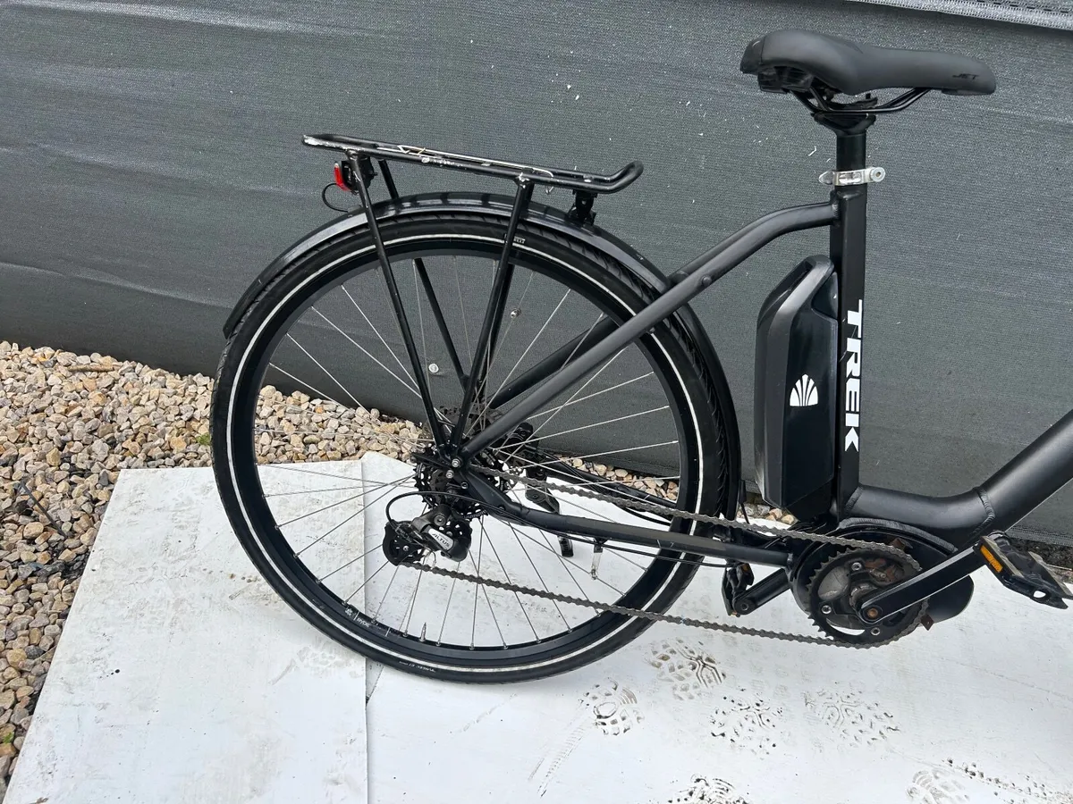 Trek electric bike /Bosch motor and battery - Image 3