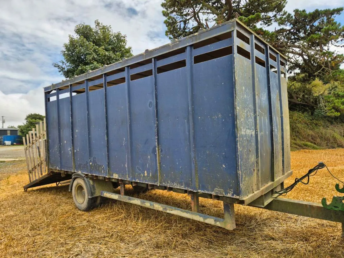 Cattle trailer - Image 4