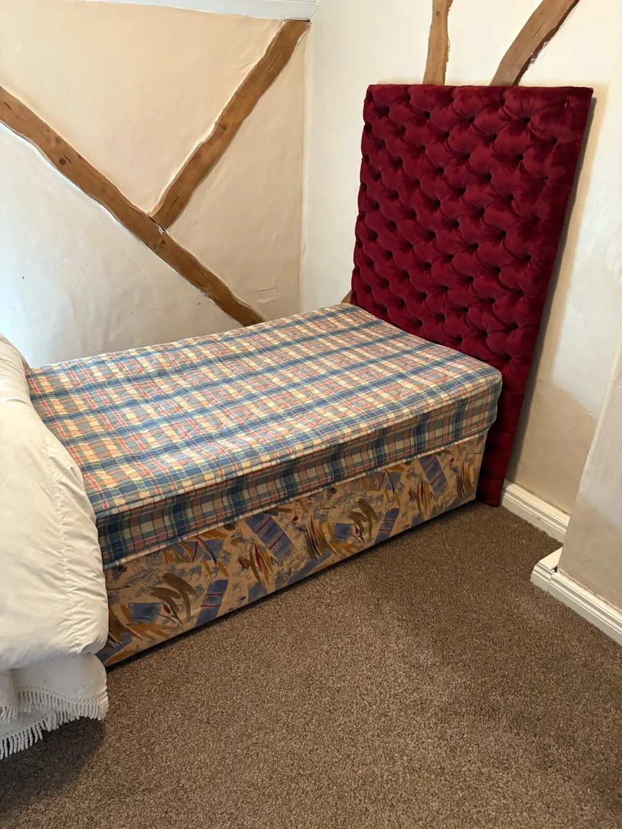 Bed - Image 3