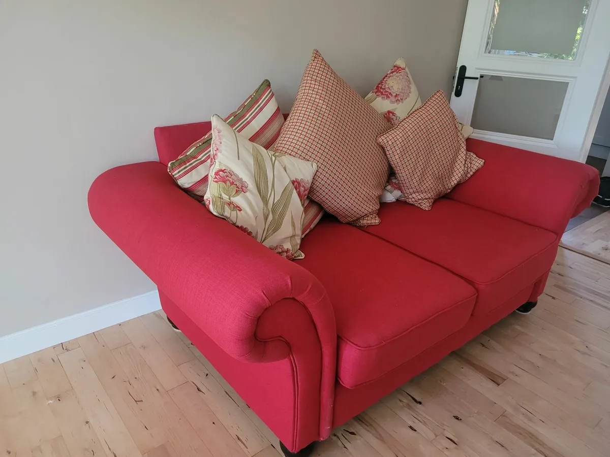 FREE 2 seater Sofa - Image 2