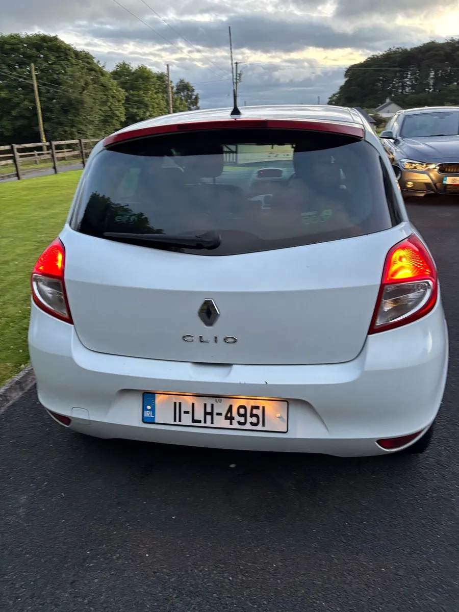 Car - Image 3