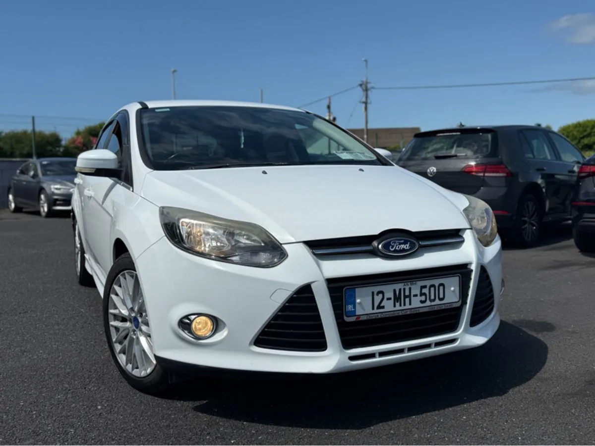 Ford Focus 1.6 Tdci 95ps M6 Zetec 4DR S/S - Image 2