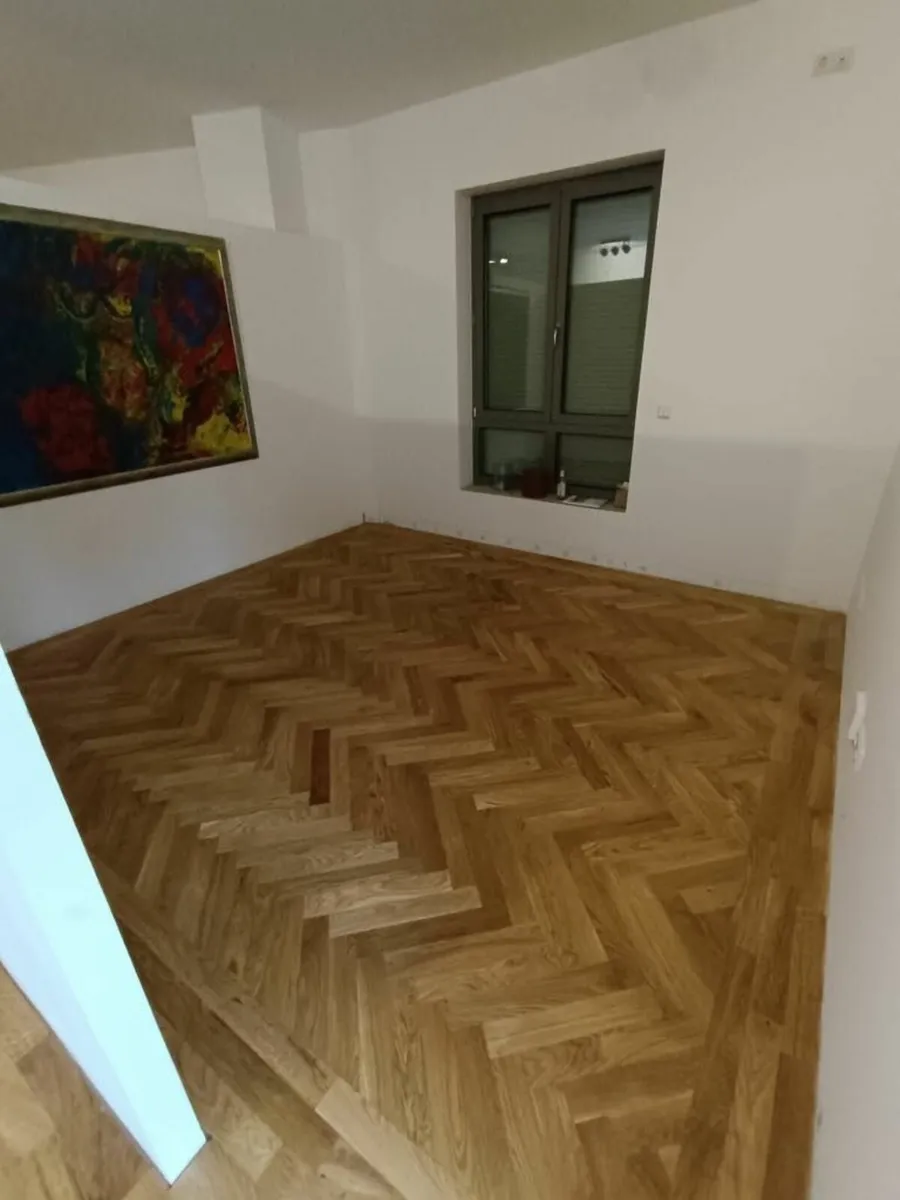 Parquet Flooring SOLID OAK Herringbone - Image 1