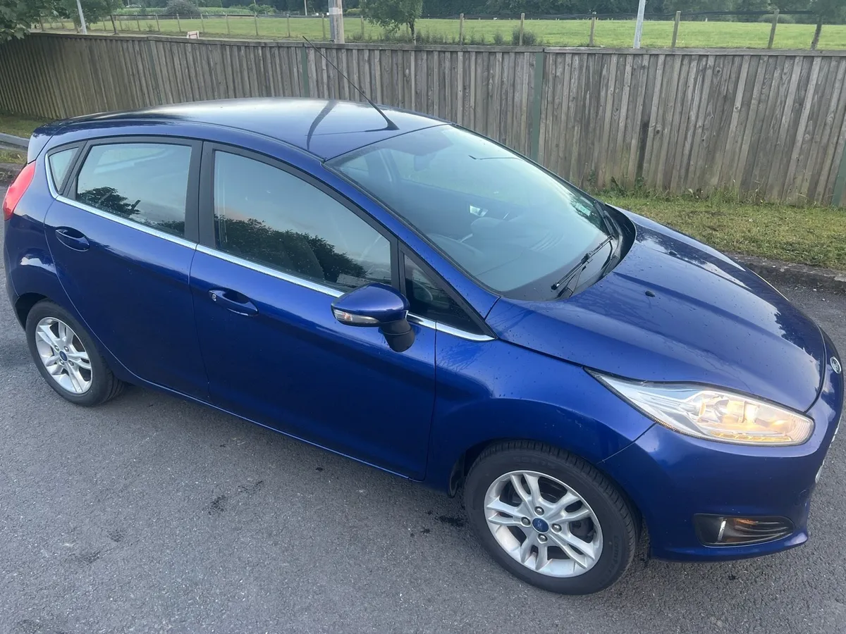 Ford Fiesta Zetec 1.2 - Image 4