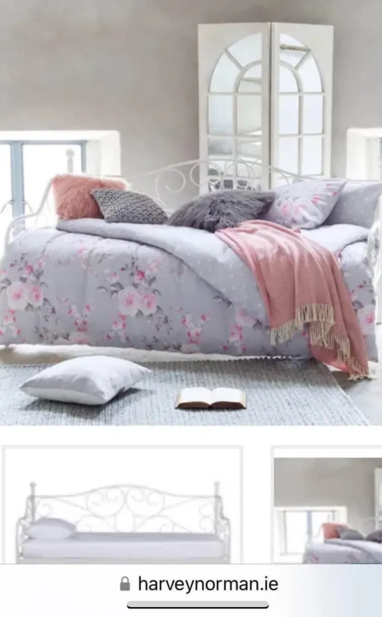 Cream metal Day bed - Image 2