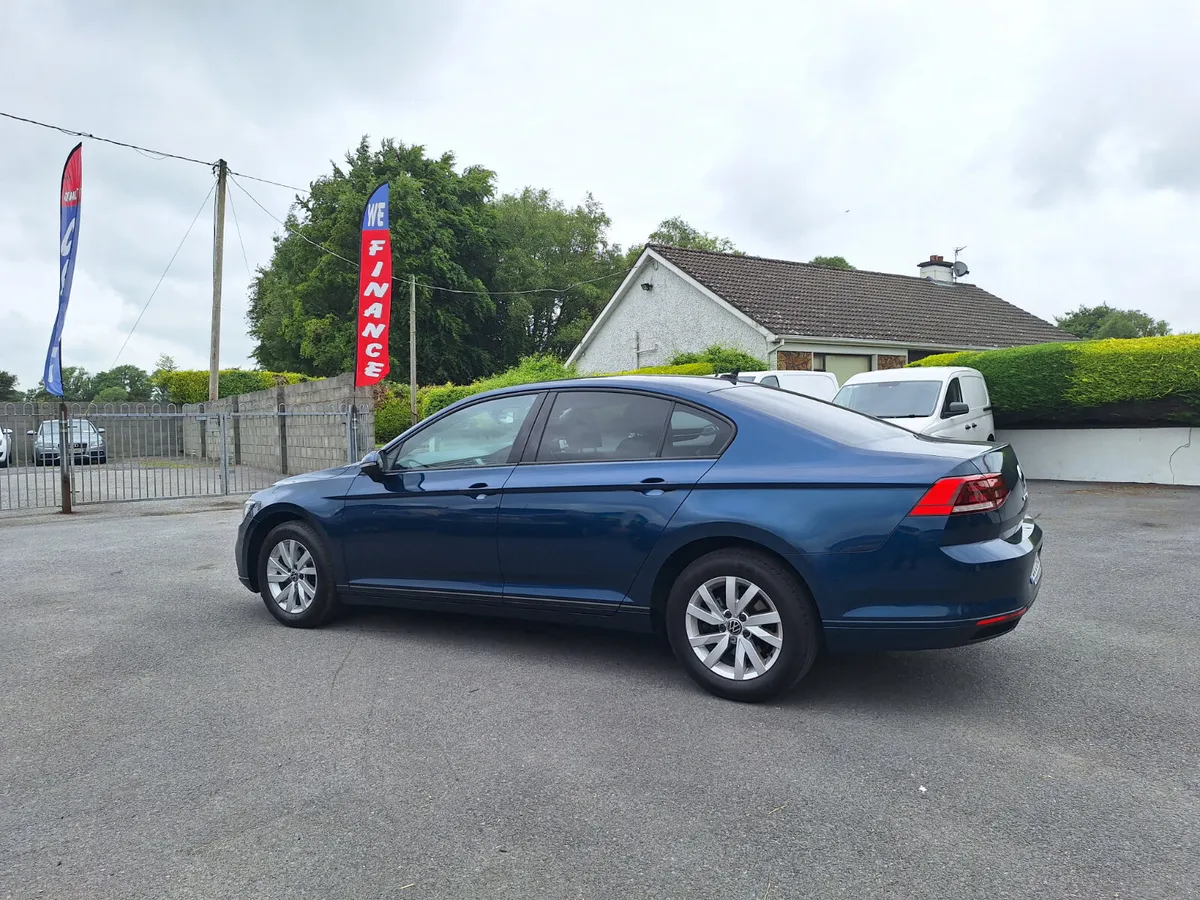 Volkswagen Passat 2.0 Tdi New NCT/Immaculate - Image 4