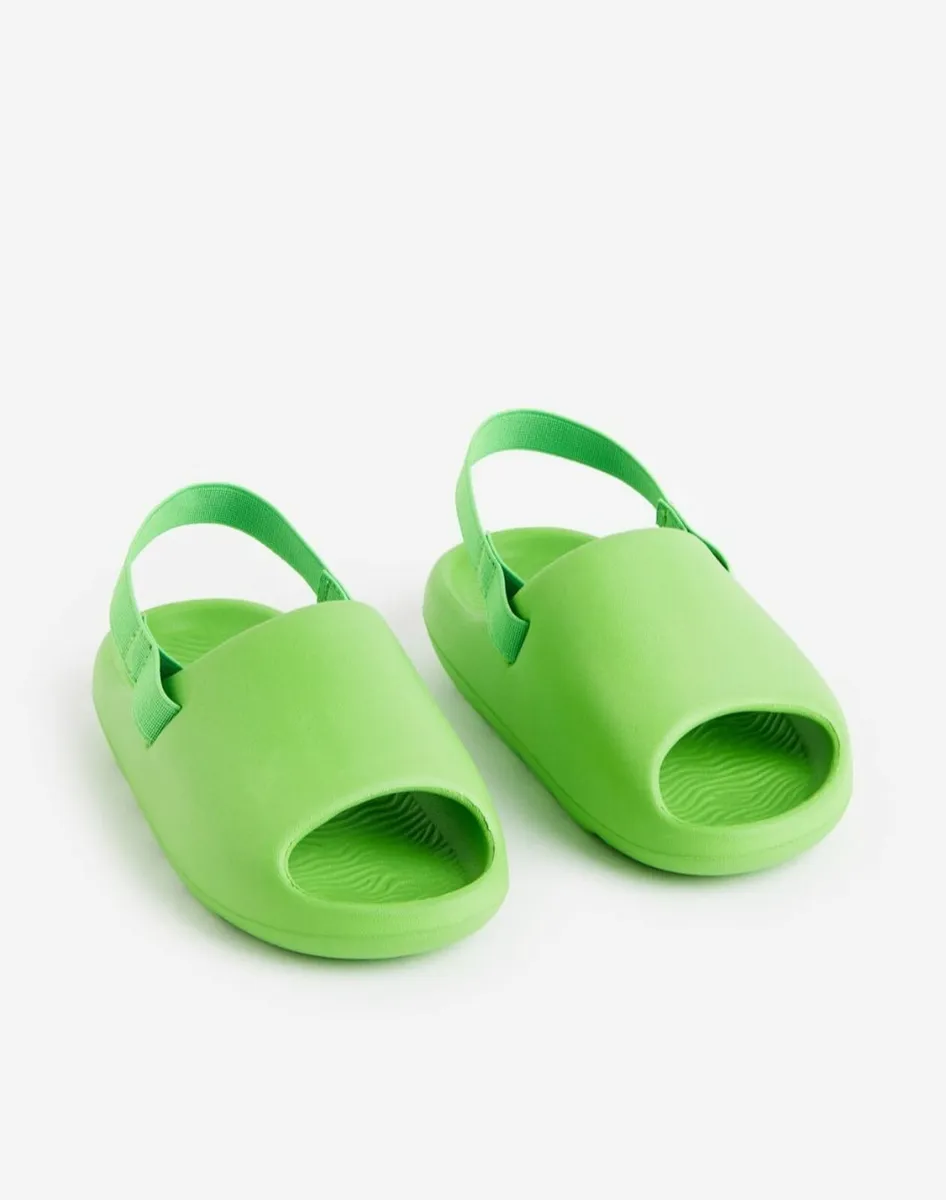 Chunky Pool Slides size uk 7 kids shoes - Image 2
