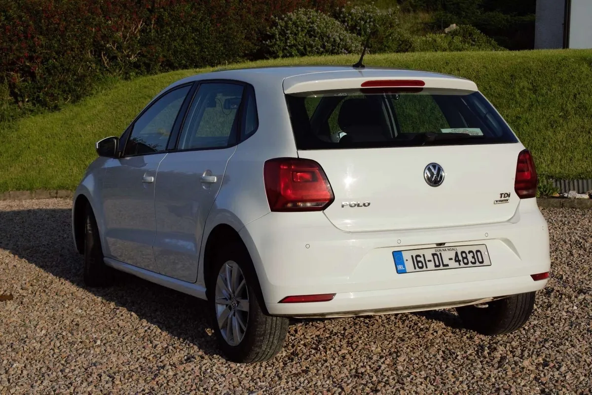 Volkswagen Polo - Image 4