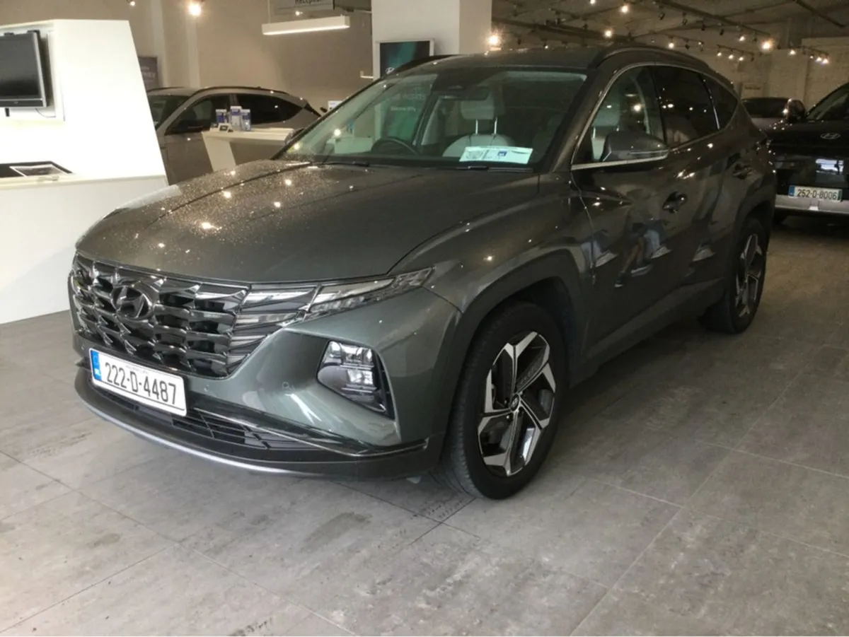 Hyundai Tucson Executive Plus Hybrid - Image 3