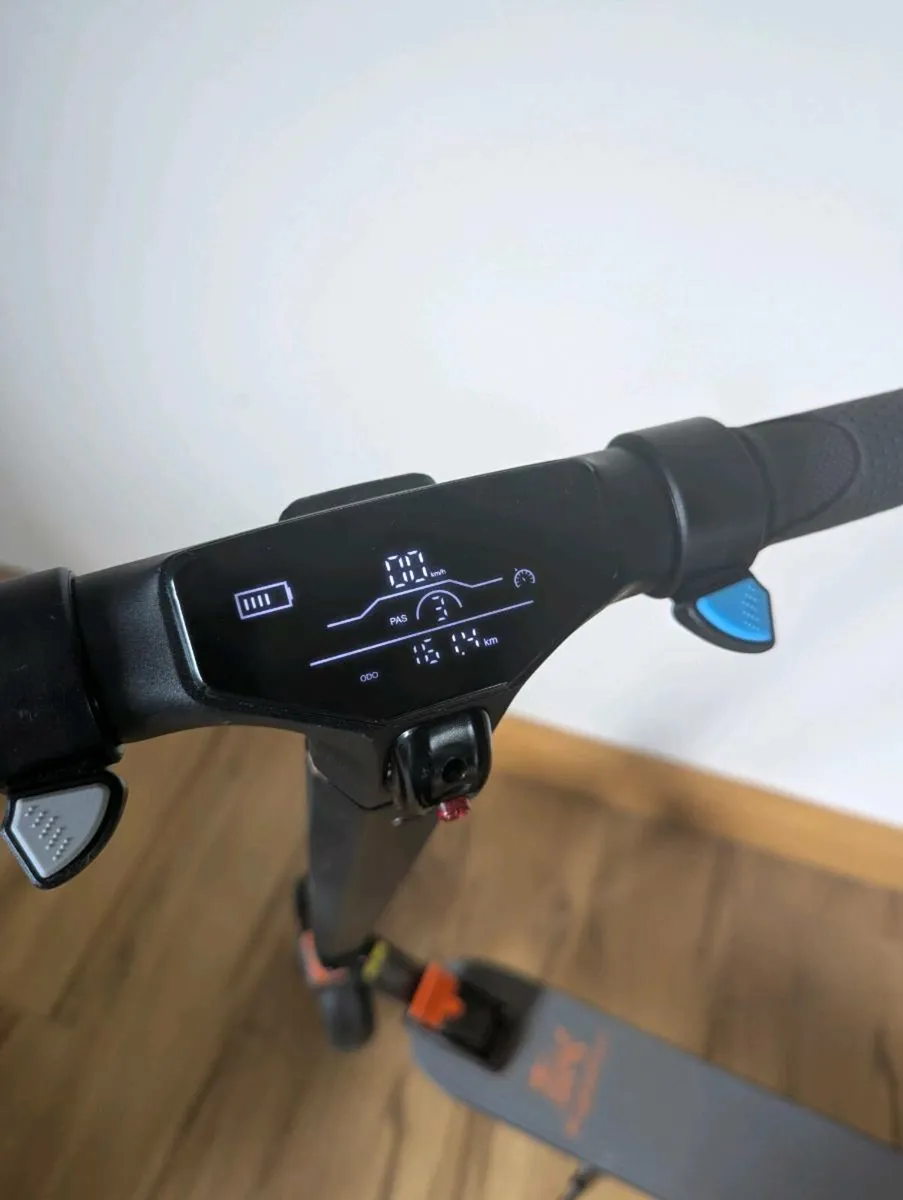 Kukirin electric scooter - Image 2