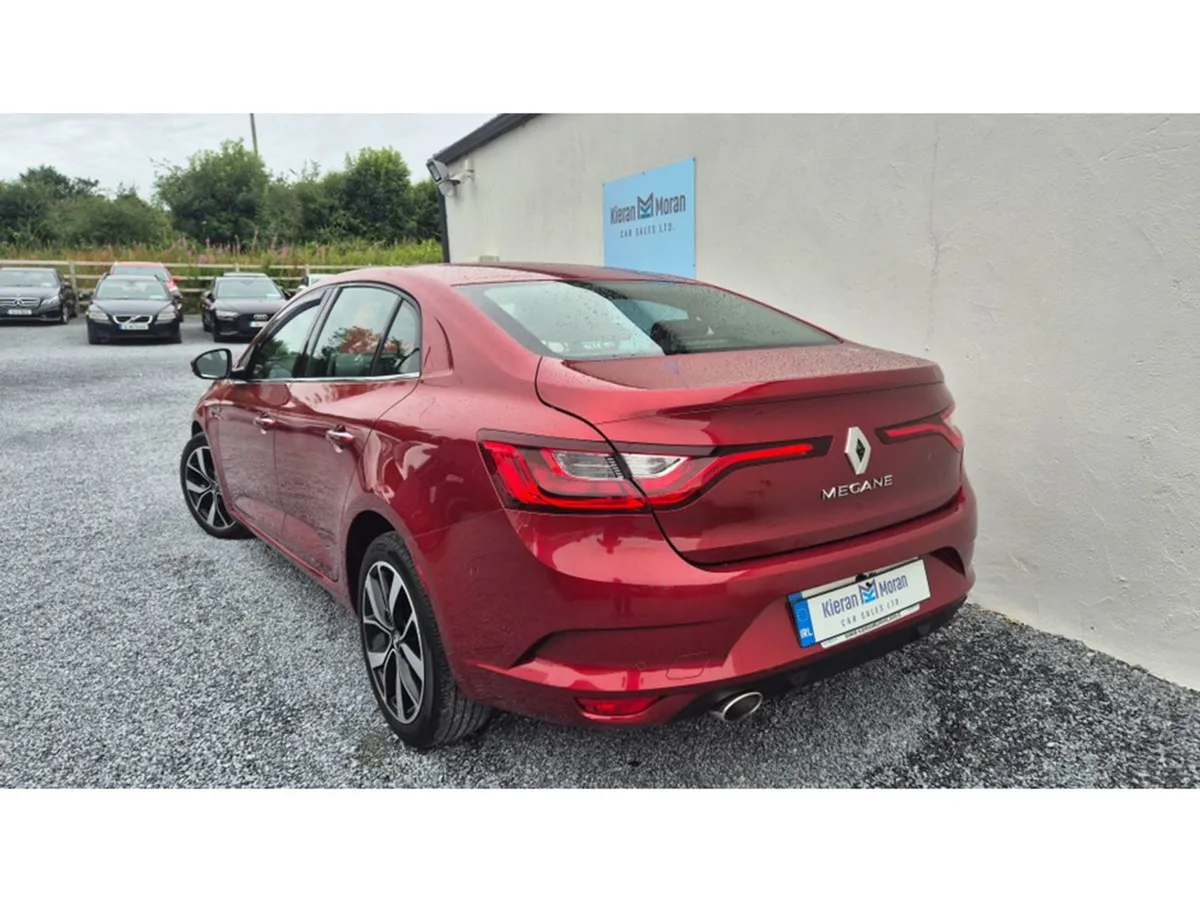 Renault Megane Grand Coupe - Image 3