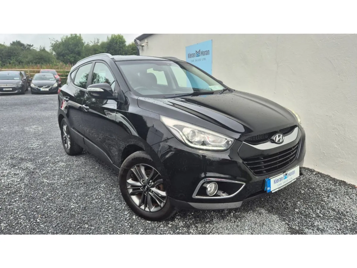 Hyundai ix35 5DR - Image 2