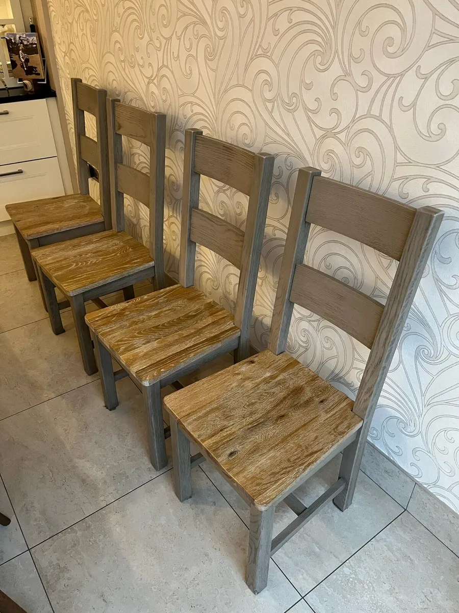 Dining chairs - Image 1
