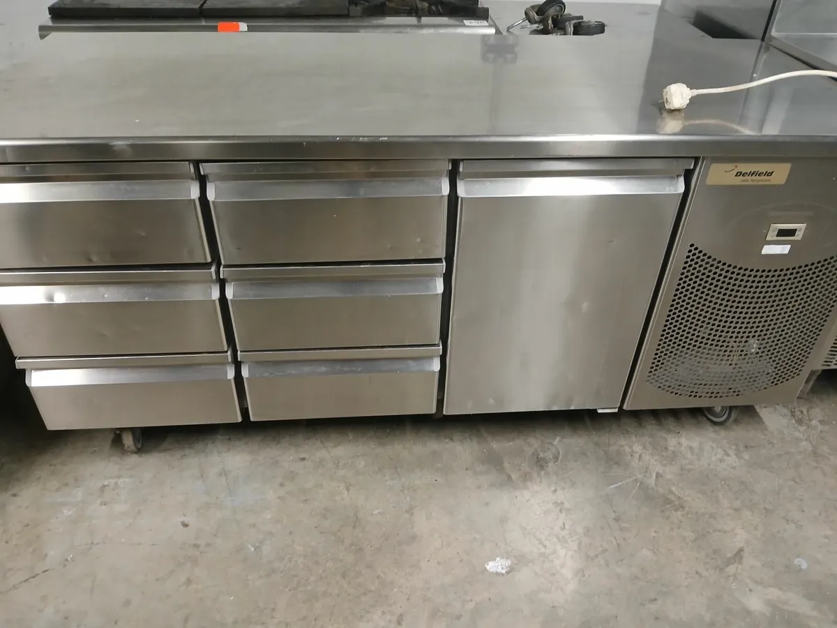 Stainless steel cabbinet on wheels delivered - Image 2