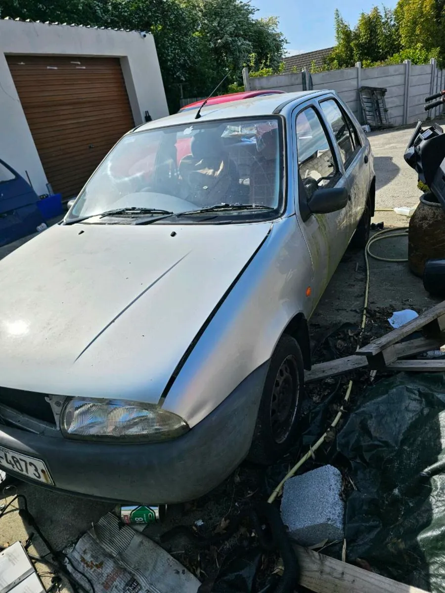 Ford fiesta - Image 2