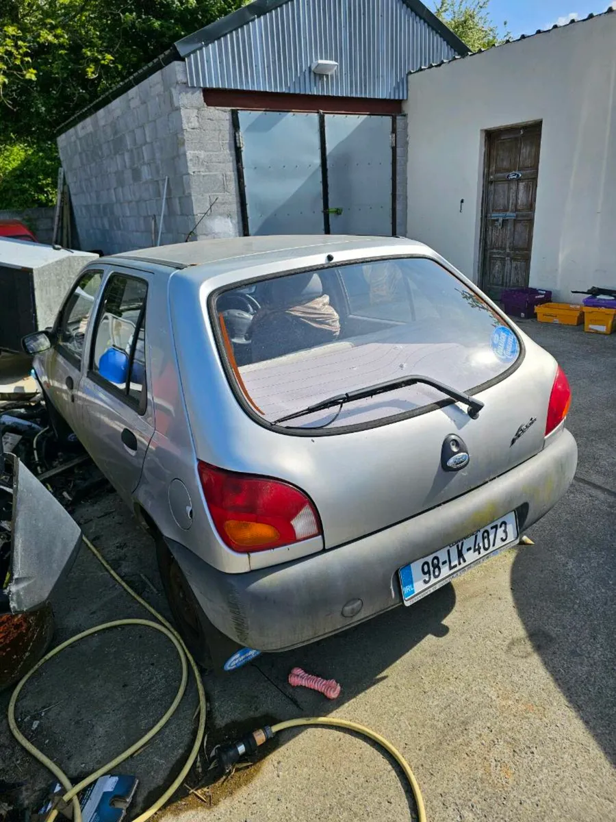 Ford fiesta - Image 3