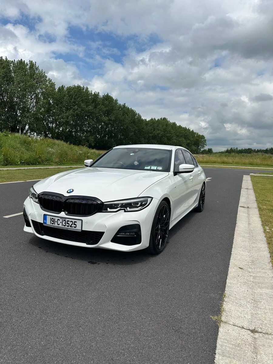 Bmw - Image 1