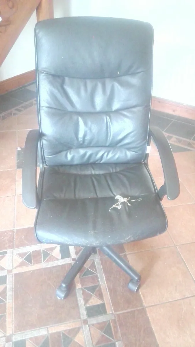 Office Chair - Image 3