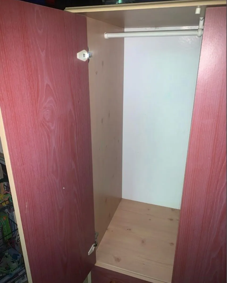 Wardrobe - Image 2