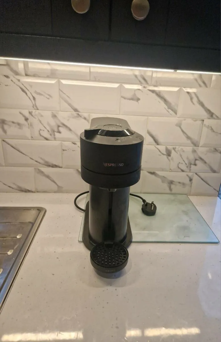 Nespresso coffee machine - Image 1