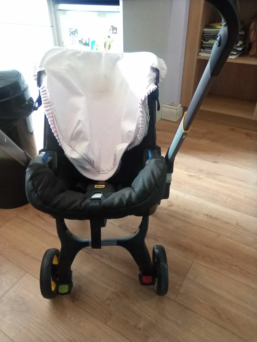 Pram - Image 1