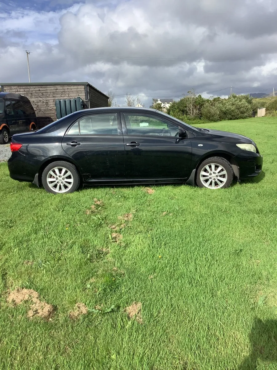 Toyota Corolla - Image 4