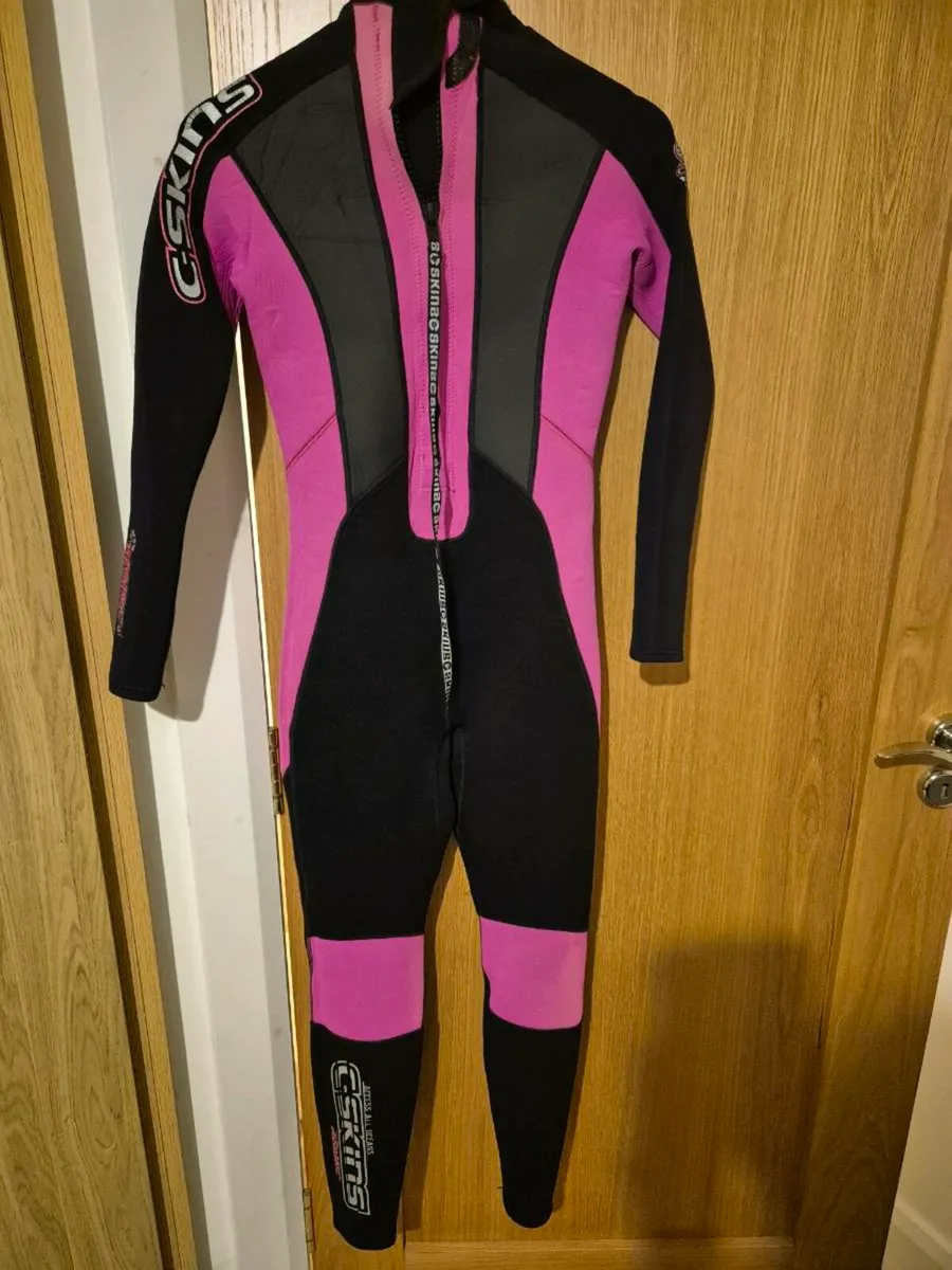 Wetsuit - Image 3