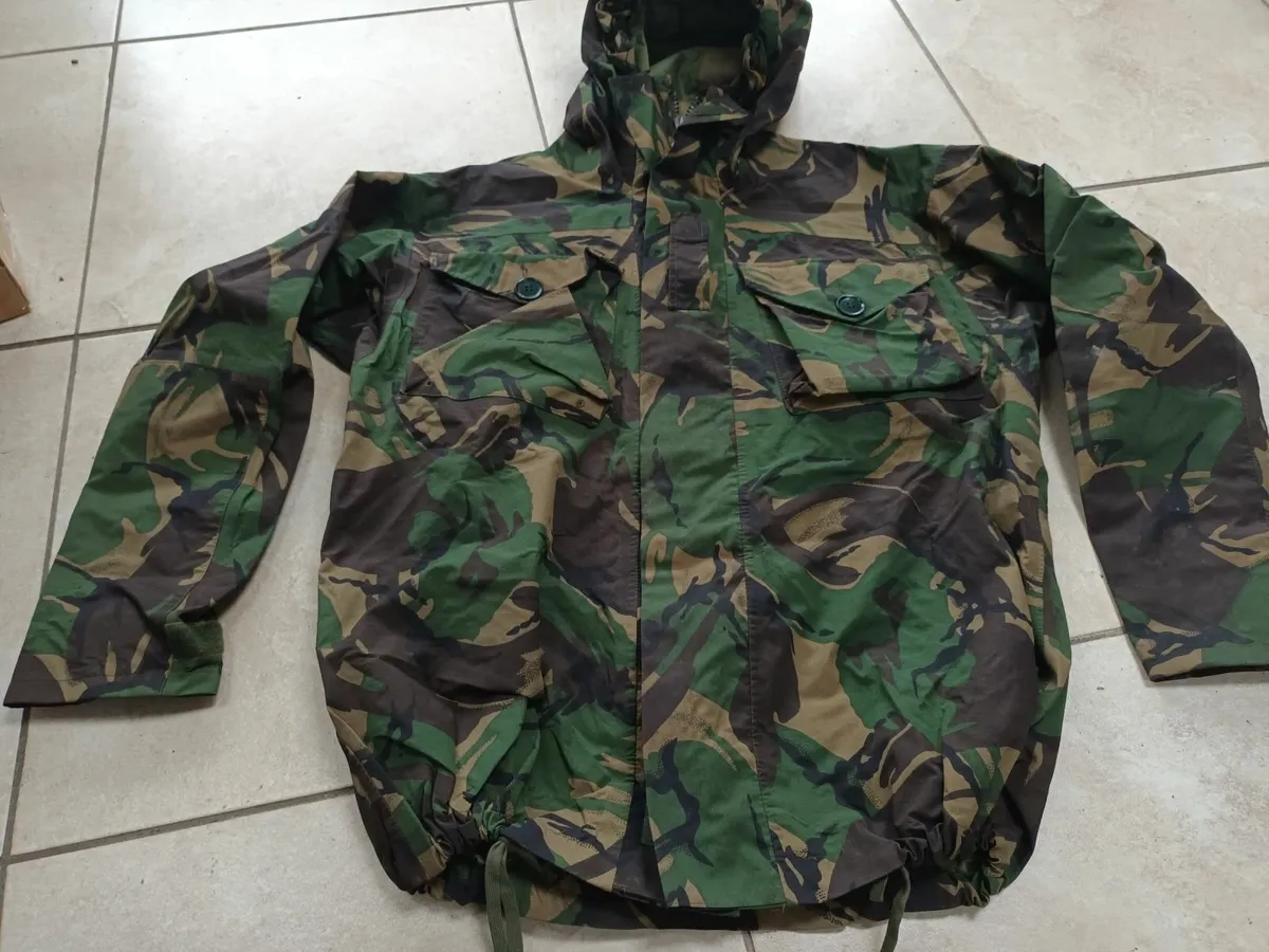 Army Goretex Jackets - Image 2
