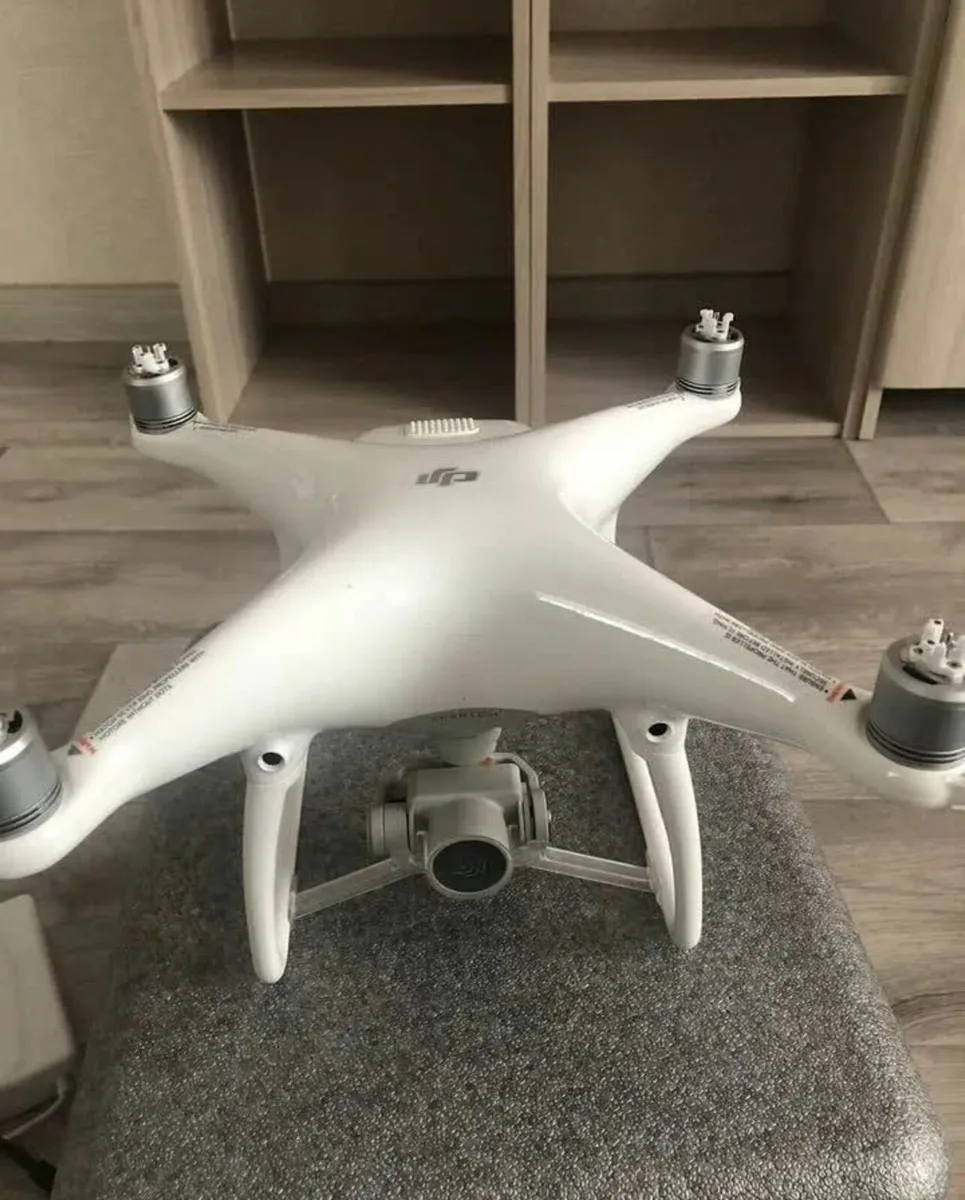 DJI Phantom 4 - Image 3