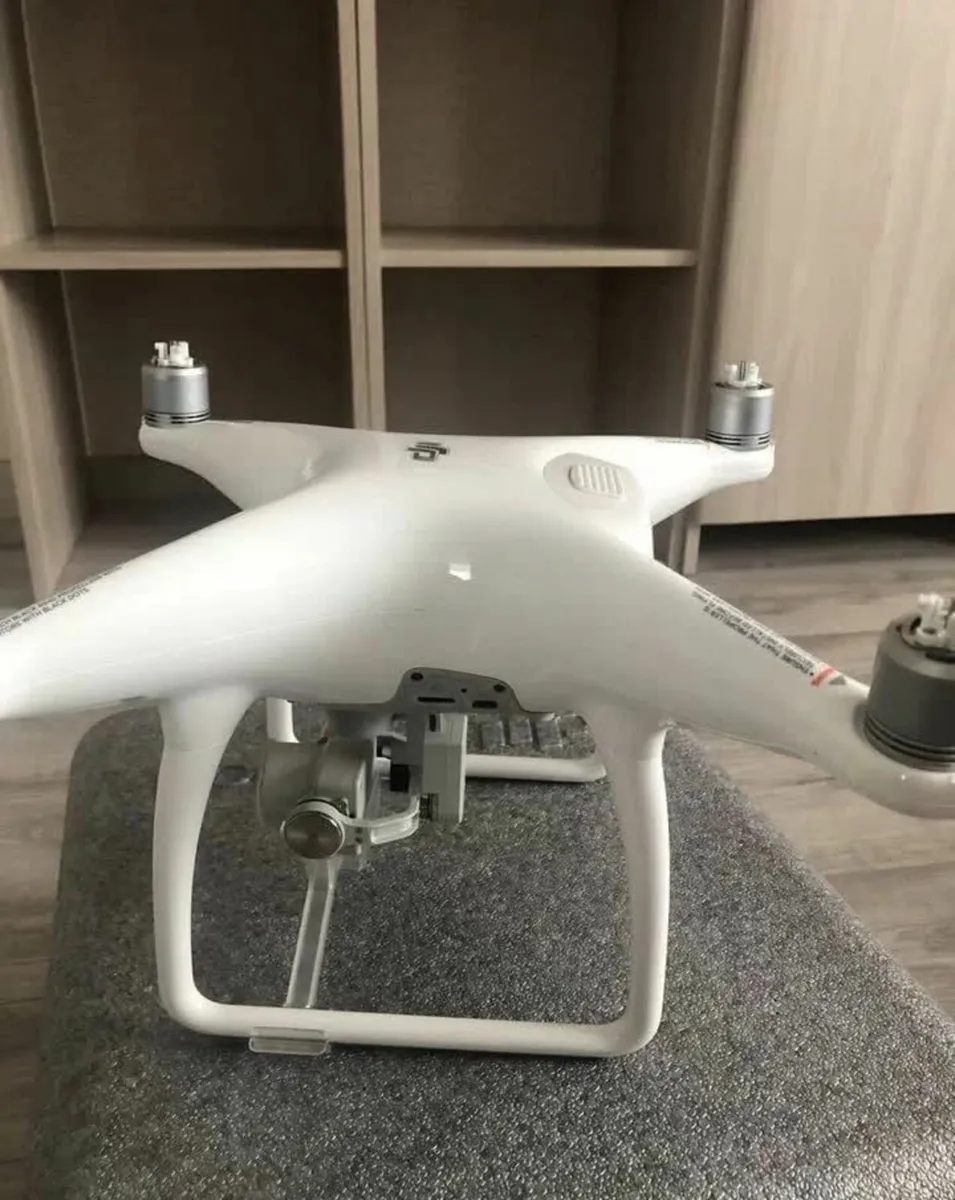 DJI Phantom 4 - Image 4