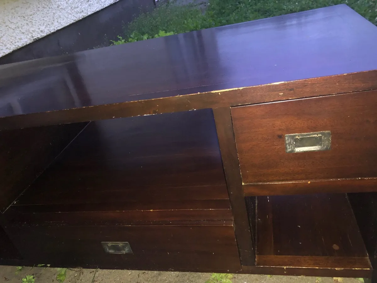 Coffee table and side furniture - Image 3