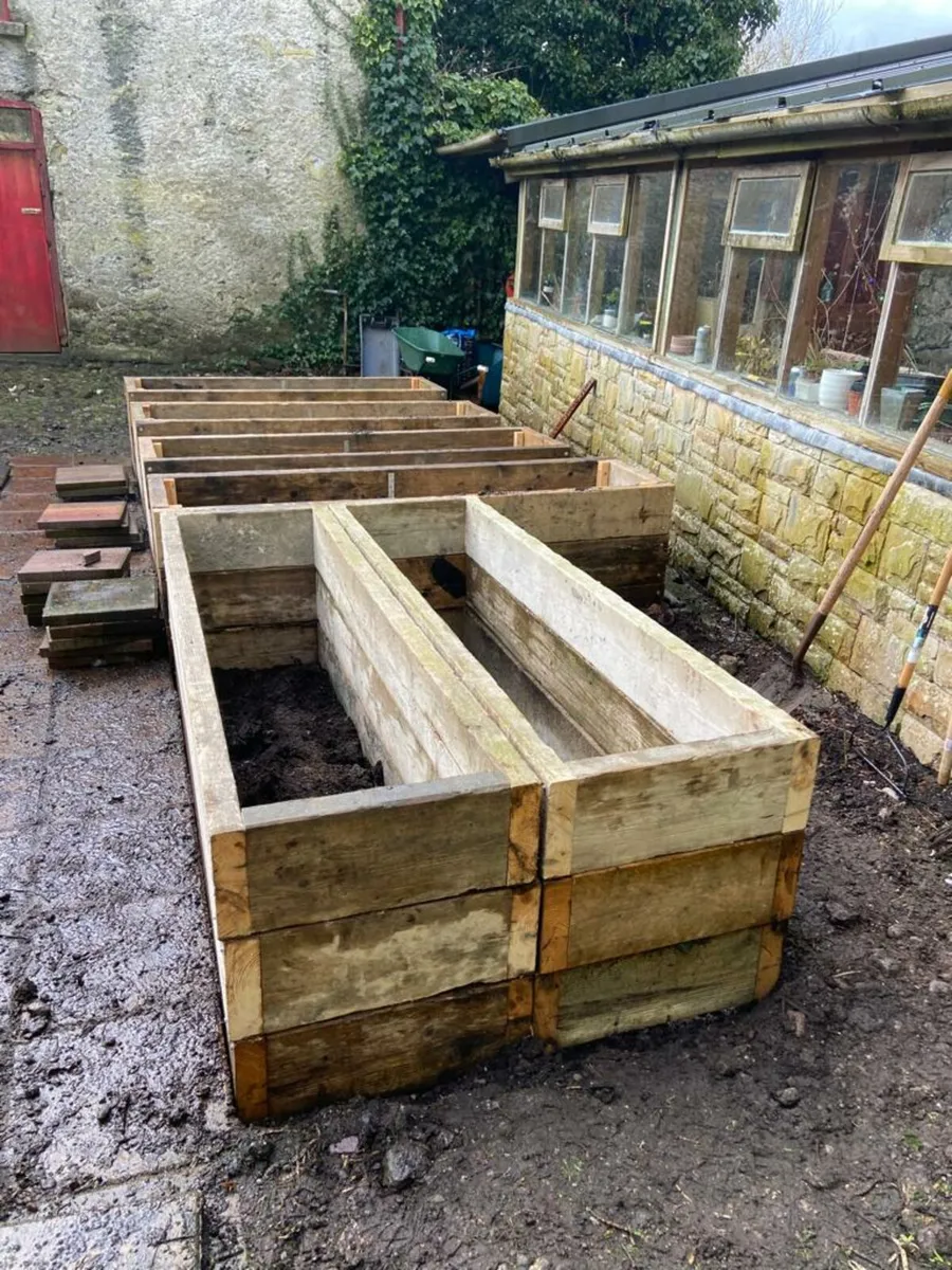 Timber raised beds for sale - Image 4