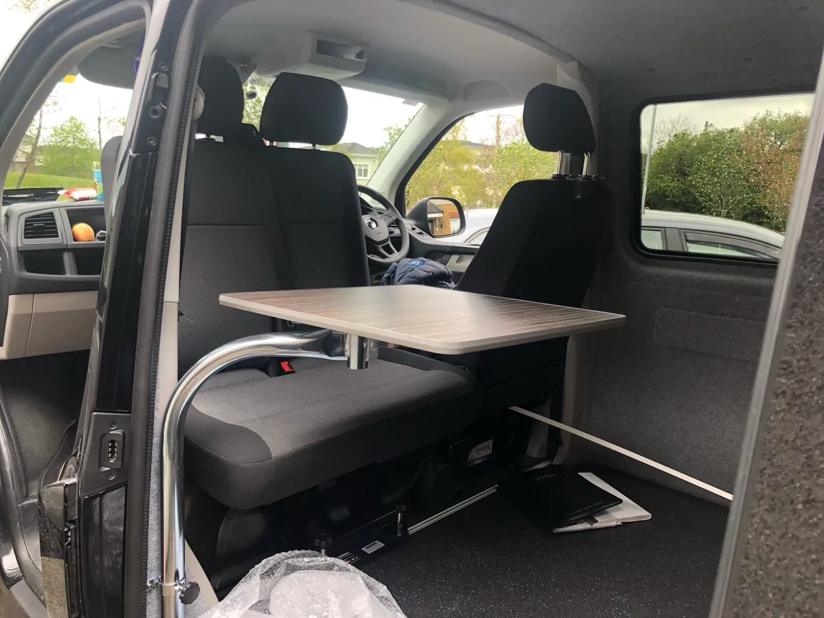 Volkswagen T6 Day van 182 low mileage LWB - Image 4