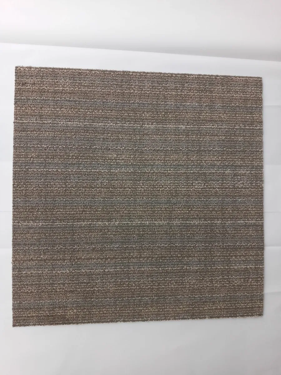 Delivery - 450 Large Carpet Tiles 1800Sq Ft - Image 1