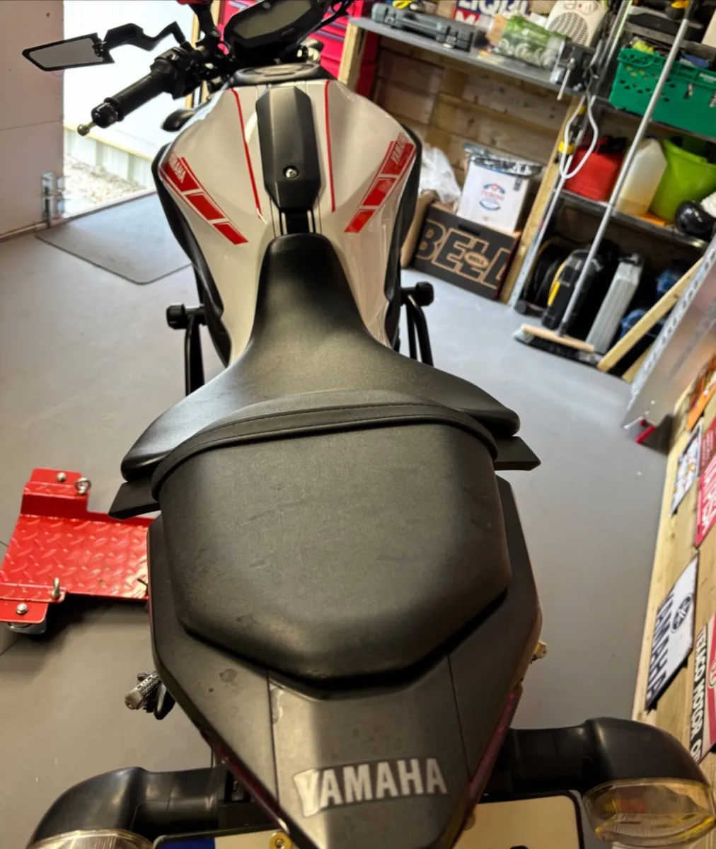 YAMAHA MT-07 - Image 2