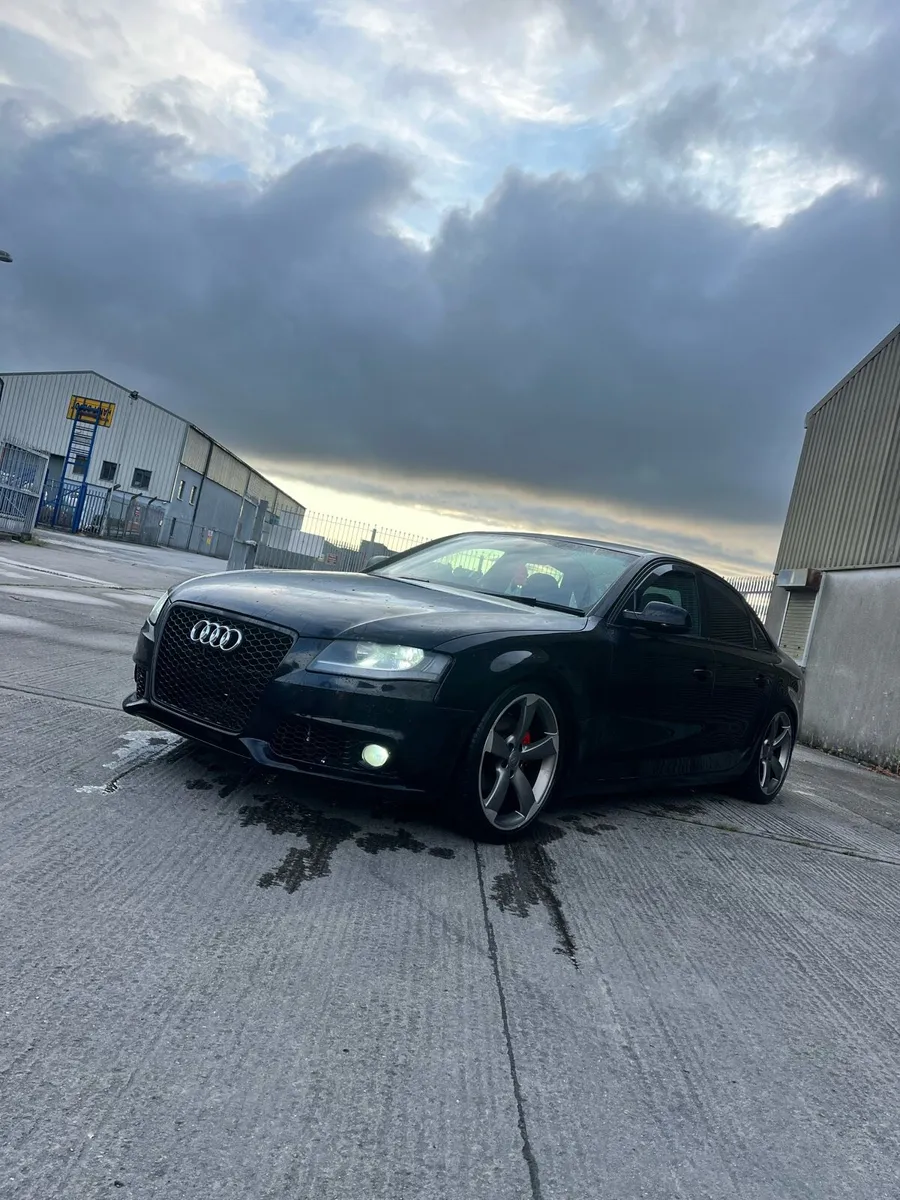 Audi A4 B8 - Image 2