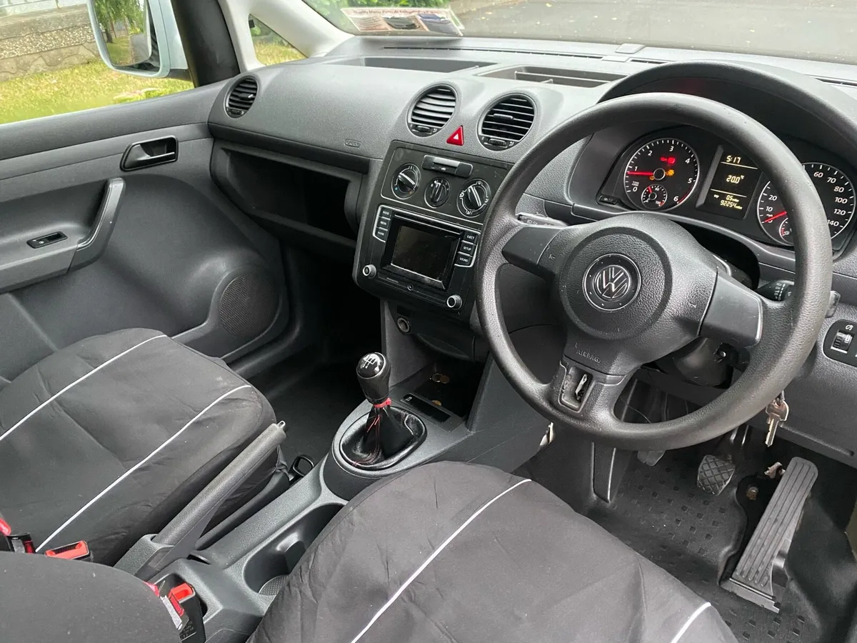 VW CADDY 2013 LOW MILES NCT - Image 2