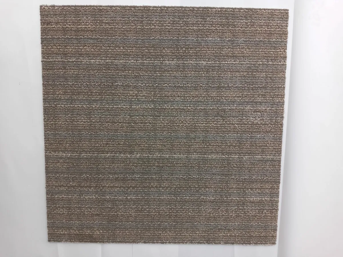 Delivery - 450 Large Carpet Tiles 1800Sq Ft - Image 1