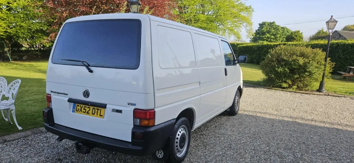 2002 Volkswagen Transporter T4 2.5 TDI FULL MOT - Image 3