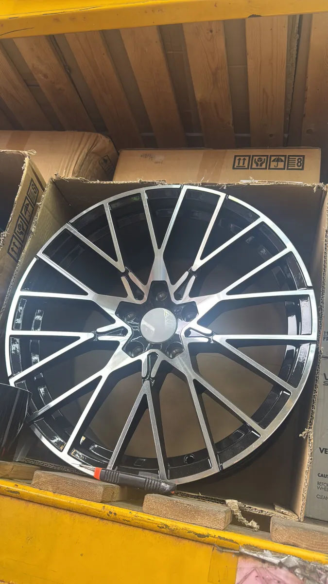 19” 5x120 3 4 & 5 series