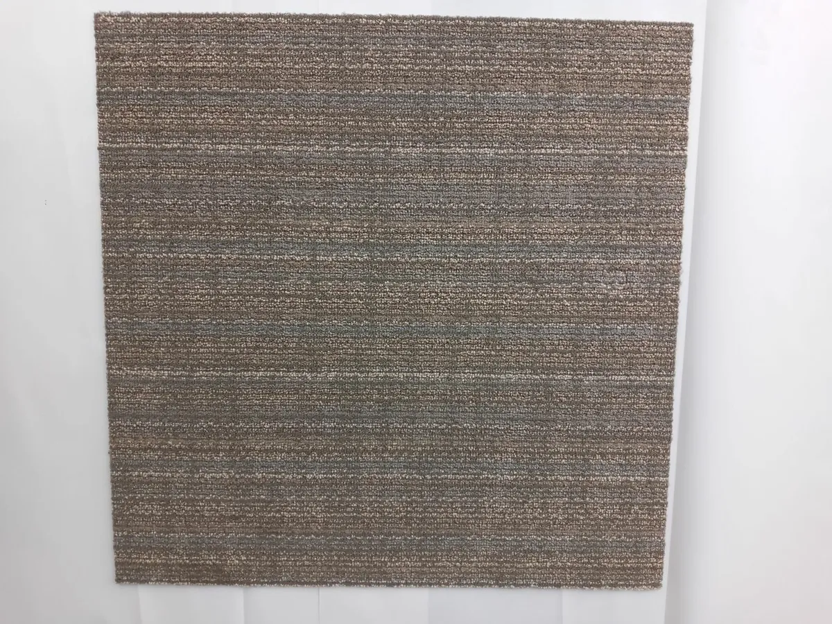 Delivery - 450 Large Carpet Tiles 1800Sq Ft - Image 1