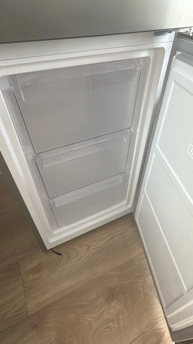 Belling 230L Total No Frost Freestanding Fridge Freezer - Inox - Image 2