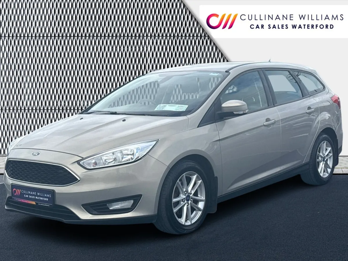 Ford Focus 2015 STYLE 1.6 TDCI 100BHP 5DR €52P/W W - Image 4