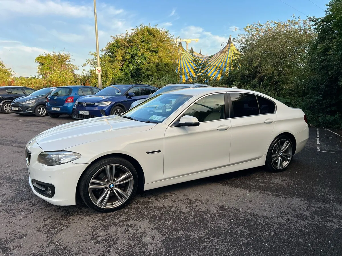 BMW 5-Series  518D Automatic - Image 3