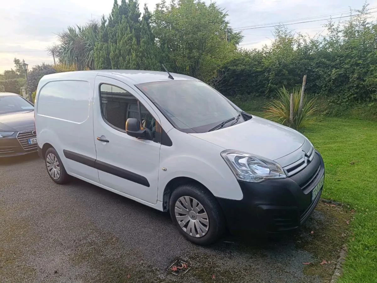 Van - Image 1