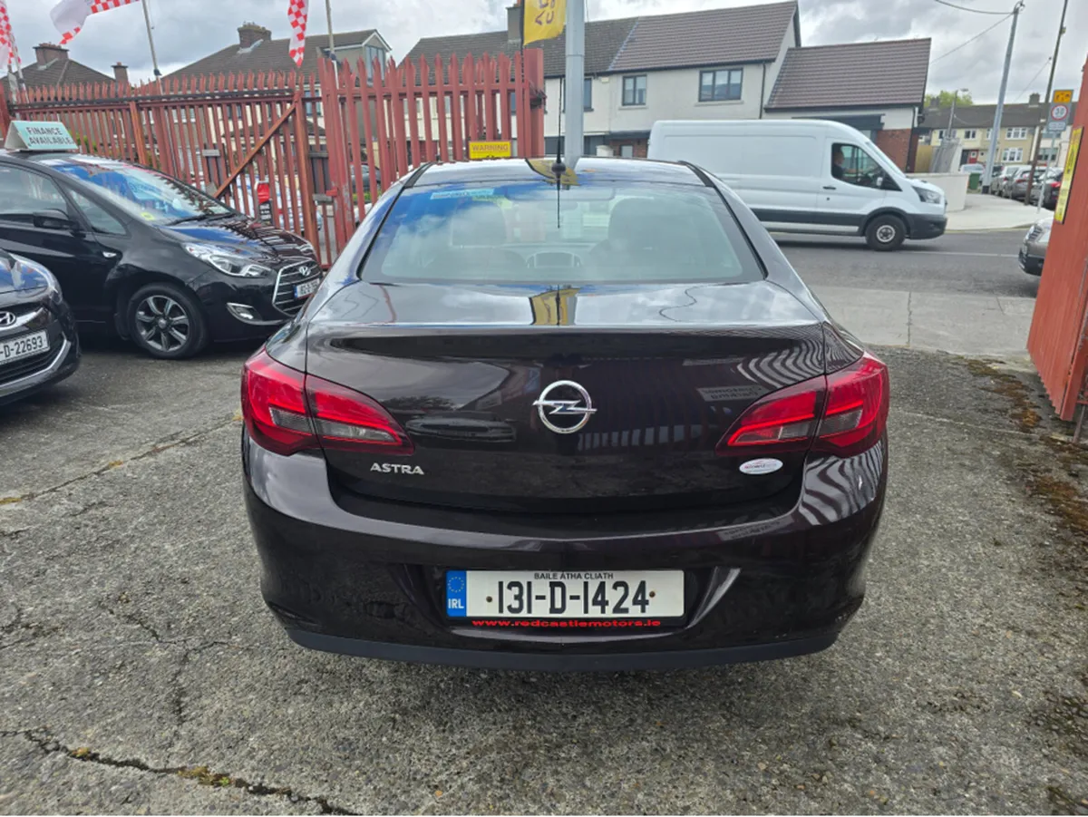 Opel Astra SC 1.4 I 100PS 4DR (FRESH NCT) - Image 4