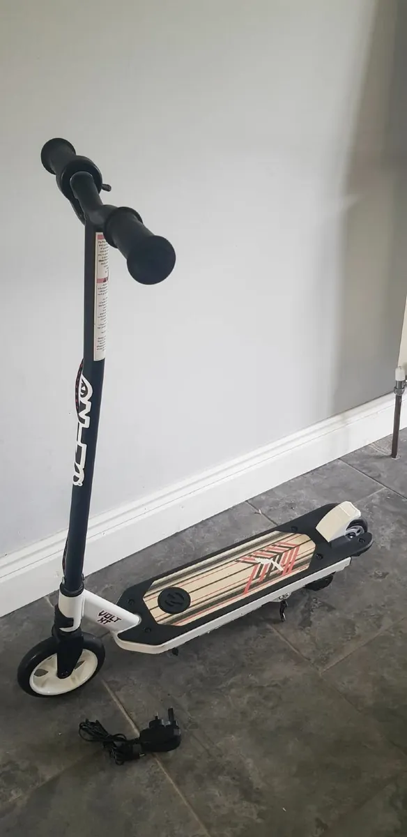 Children's Electric Scooter - Image 1